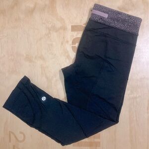 Lululemon Inspire Crop size 4 black/purple